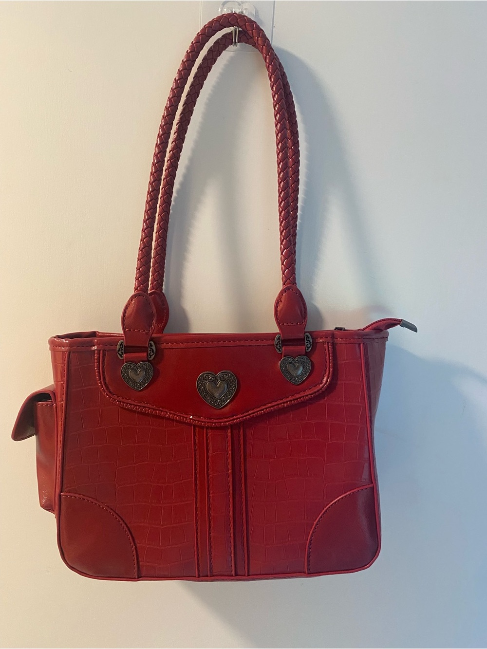 Red Heart Accent Women's Shoulder Bag - Classic Tote Style